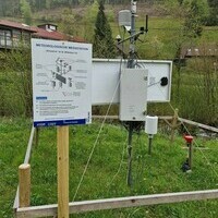 Meteorlogische Messstation beim Klimaturm in St. Wilhelm (Bild: Michael Martin)